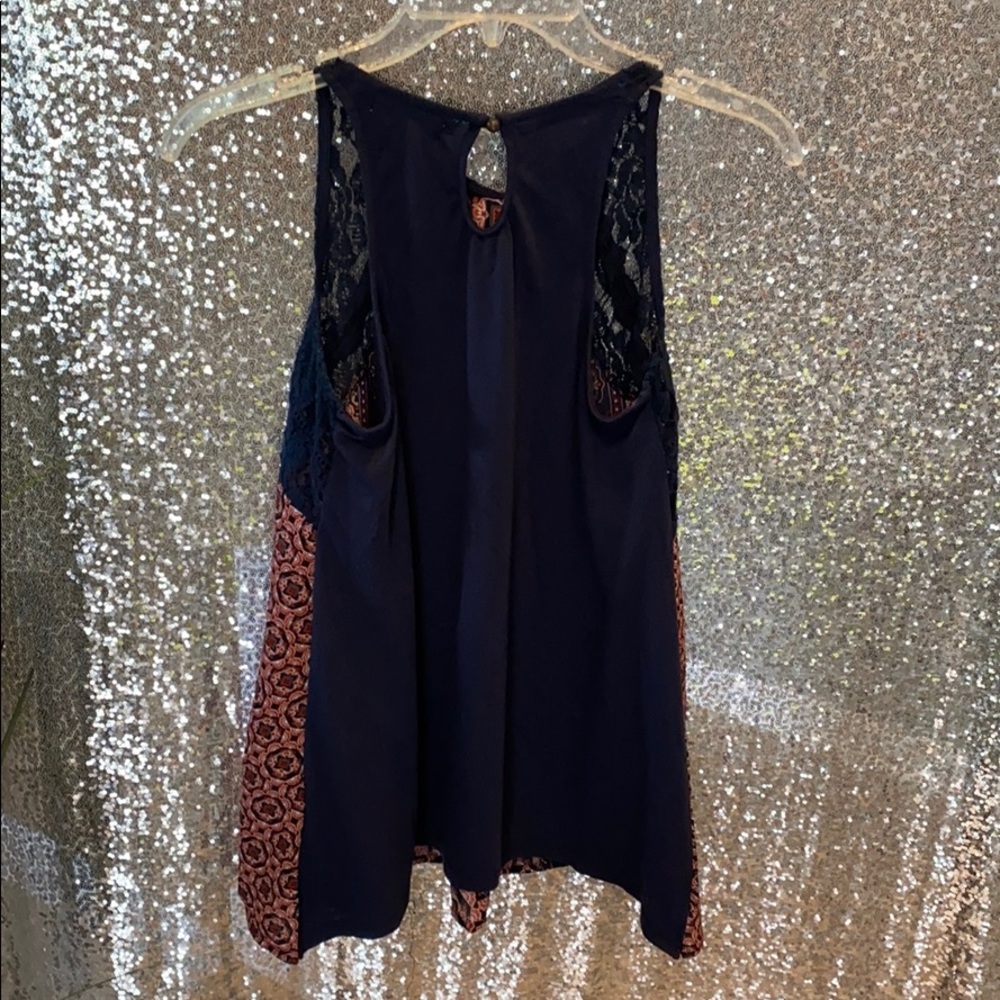 Cute Patterned Tank - Picture 5 of 5